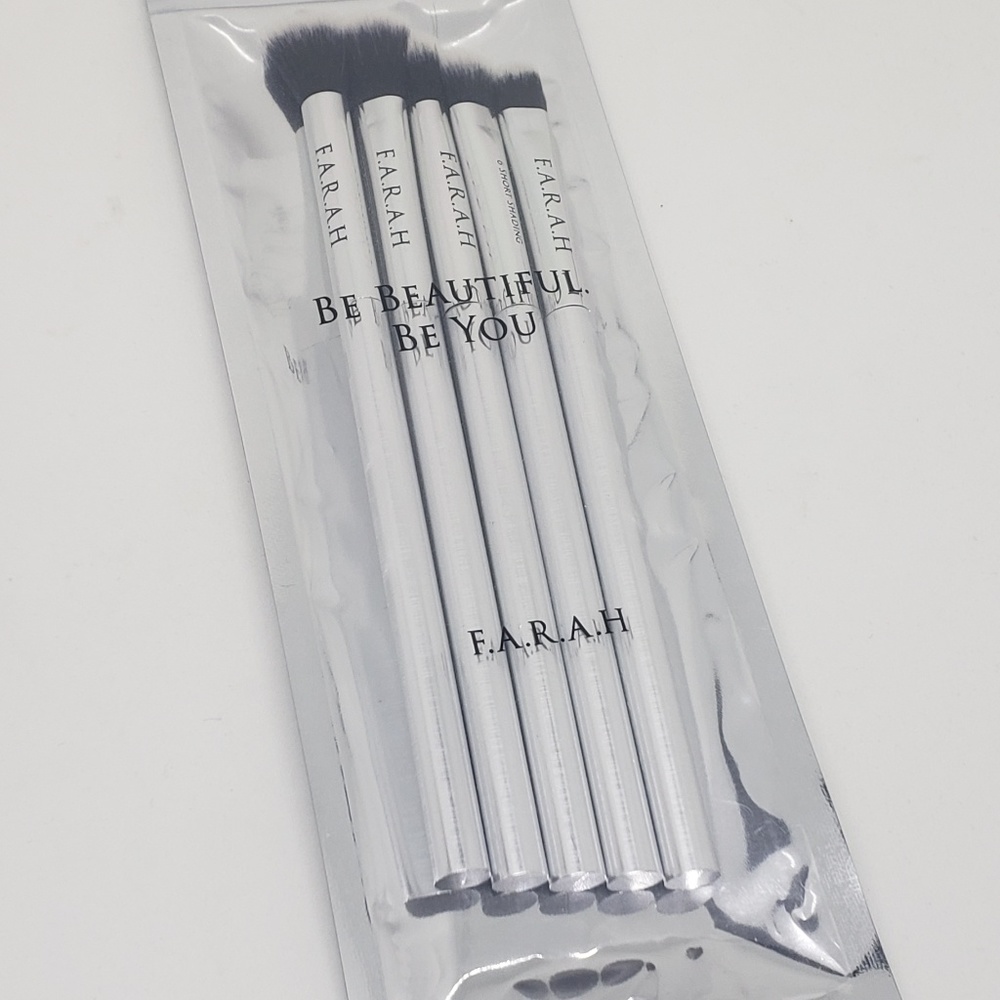Farah eyeshadow brushes